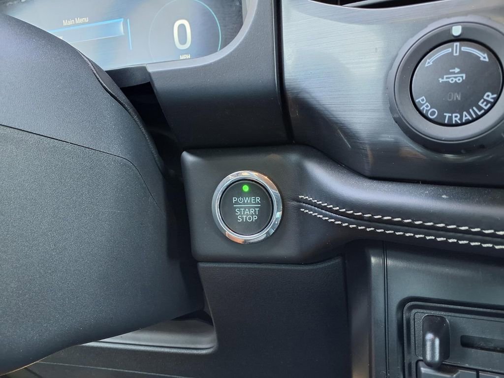 Used 2024 Ford F150 Lightning Platinum AWD/4WD image 33