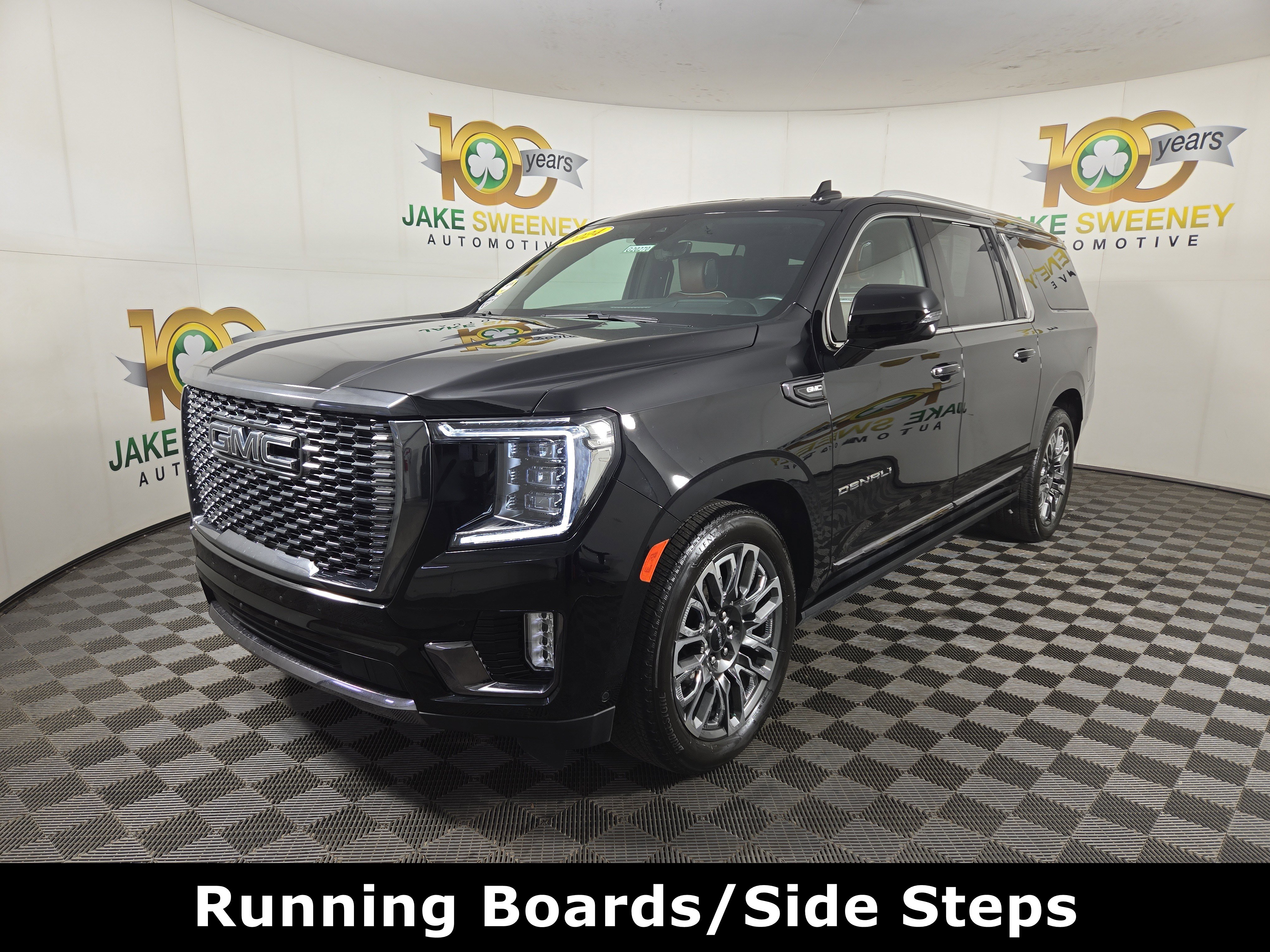 Certified 2024 GMC Yukon XL Denali Ultimate AWD/4WD image 3