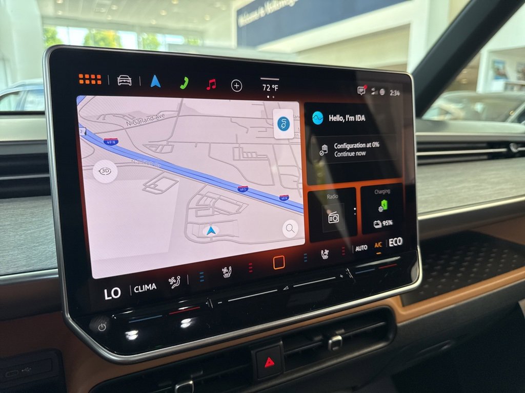 New 2025 Volkswagen ID. Buzz Pro S Plus image 40