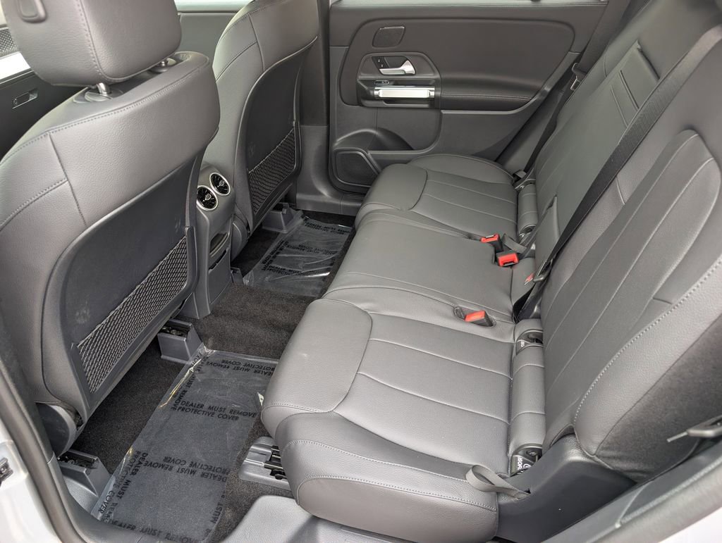 New 2026 Mercedes-Benz GLB 250 4MATIC image 30