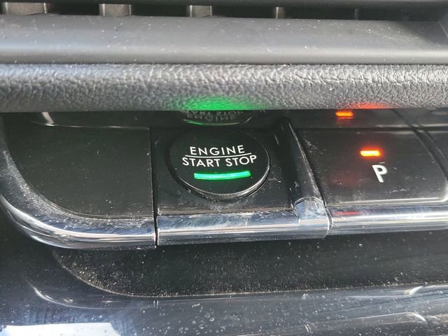 Certified 2024 Lincoln Corsair AWD w/ Equipment Group 101A image 21