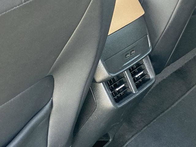 Used 2025 Chevrolet Equinox ACTIV w/ Safety and Technology Package AWD/4WD image 16