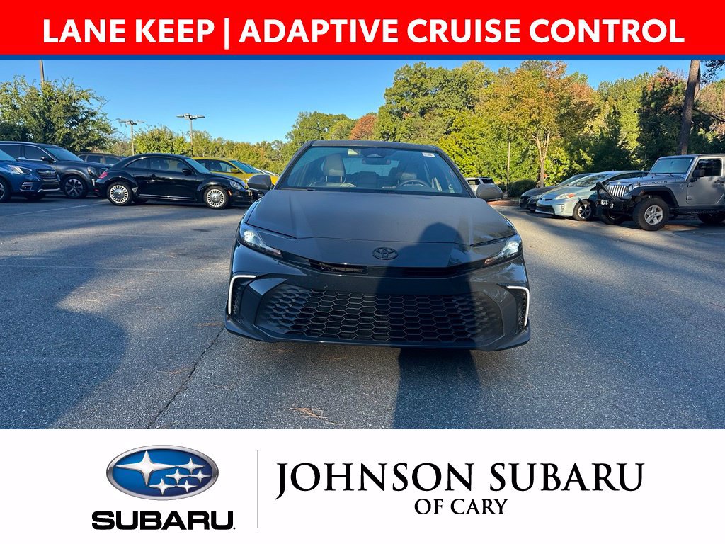 Used 2026 Toyota Camry SE FWD image 2