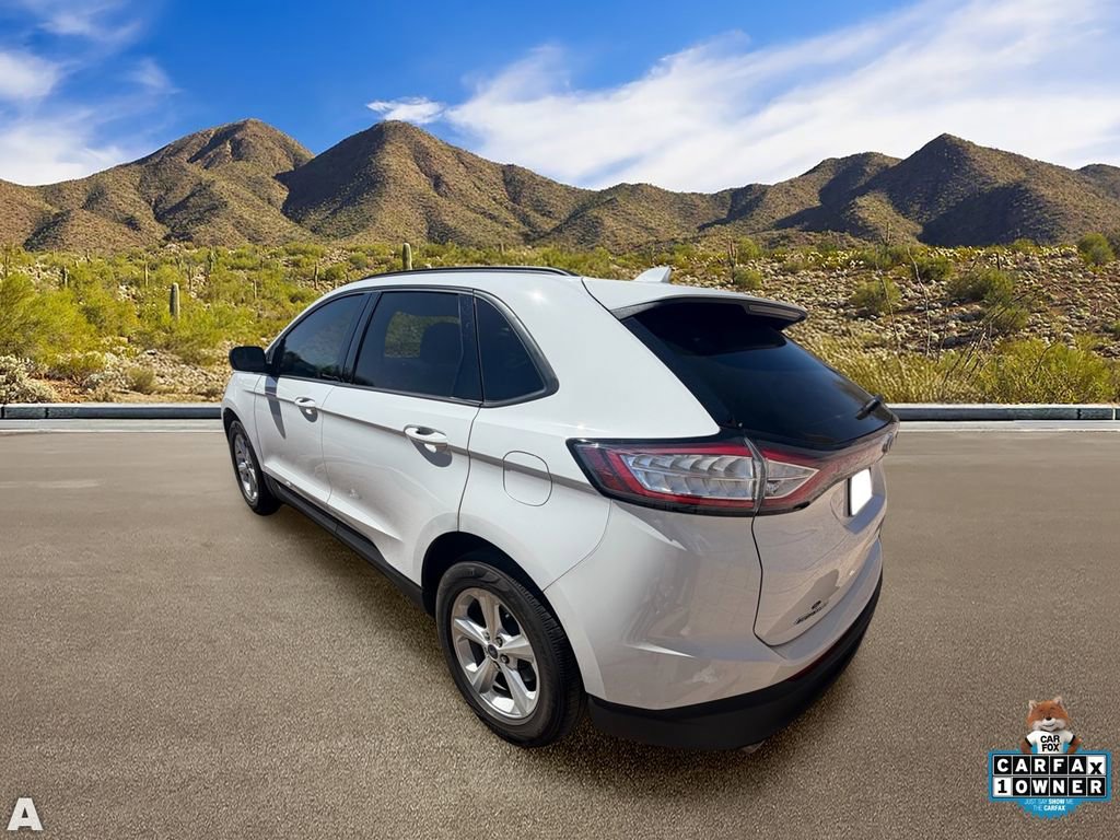 Used 2018 Ford Edge SE image 3