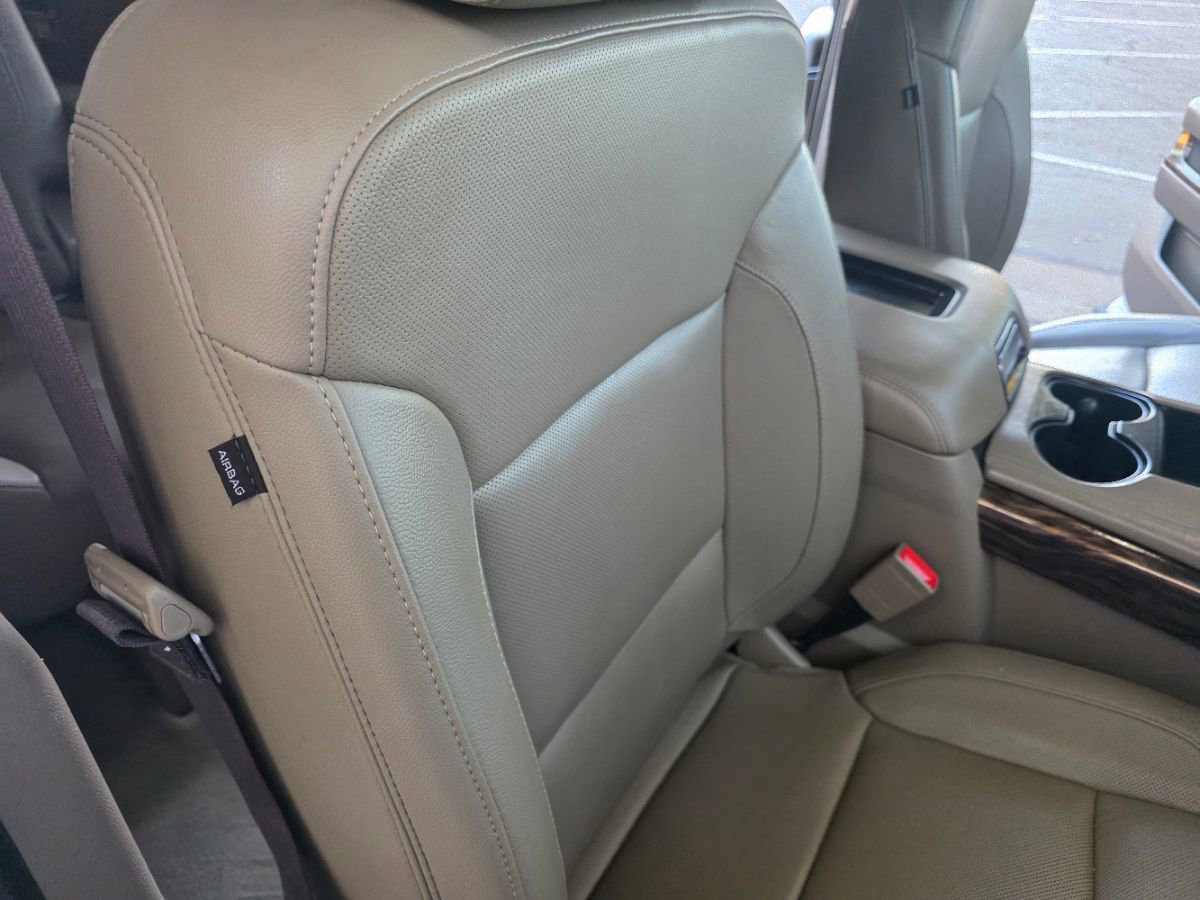 Used 2018 GMC Yukon XL SLT w/ Open Road Package image 28