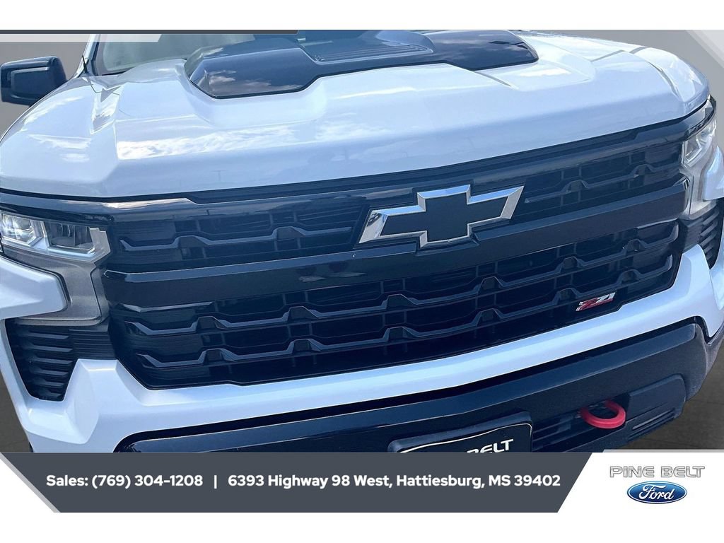 Used 2024 Chevrolet Silverado 1500 LT Trail Boss w/ Protection Package AWD/4WD image 25