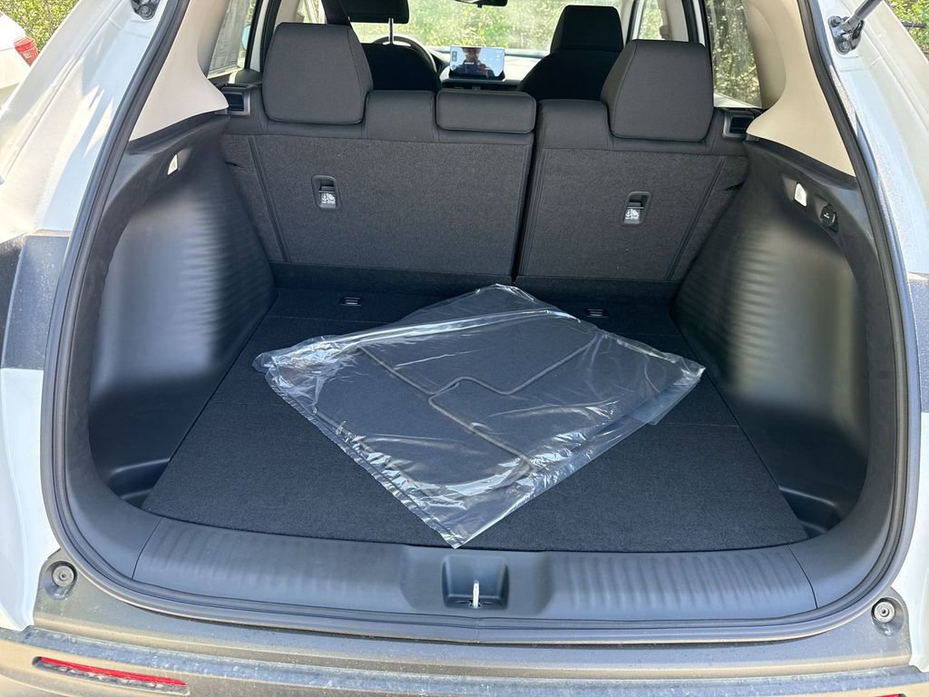 New 2026 Honda HR-V LX image 21