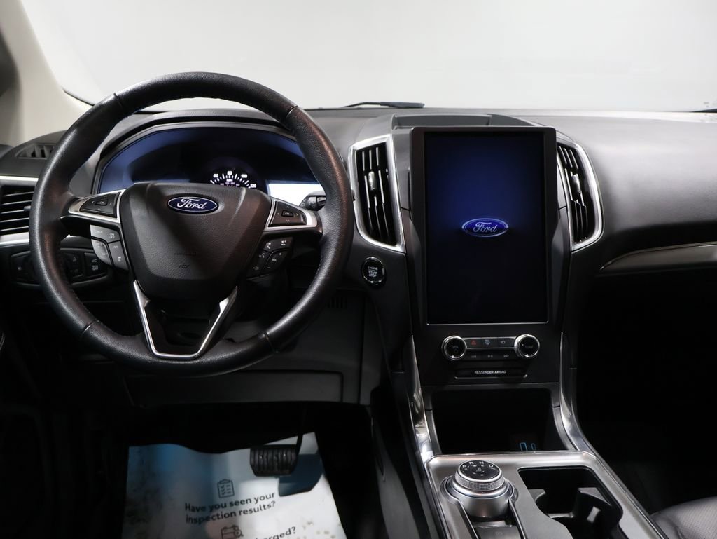 Used 2024 Ford Edge Titanium w/ Equipment Group 301A image 17