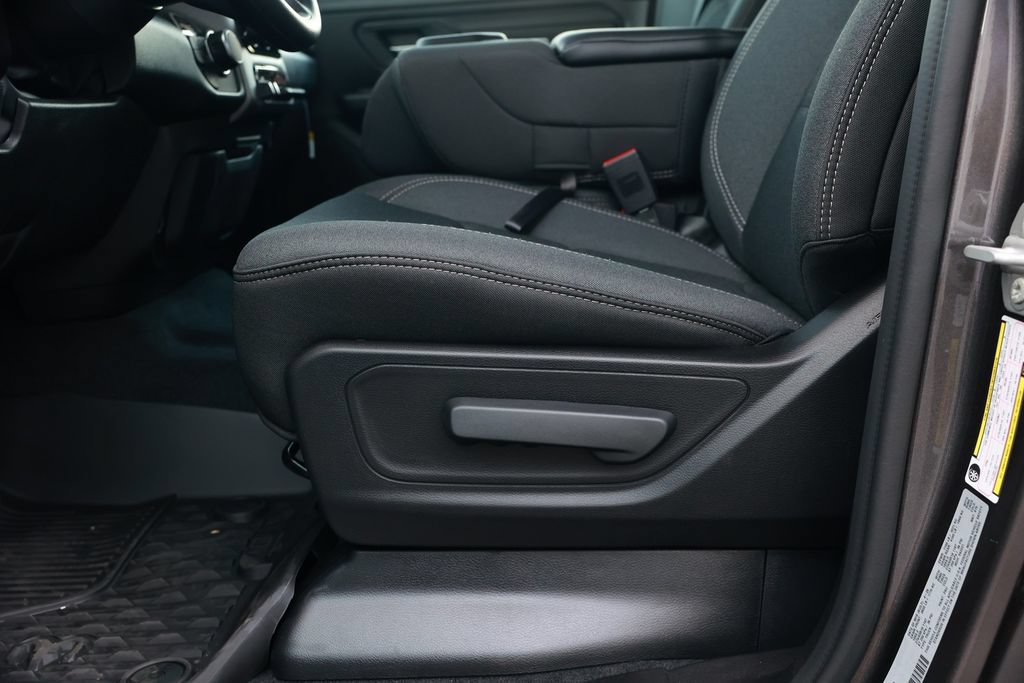 New 2026 RAM 1500 Tradesman AWD/4WD image 17