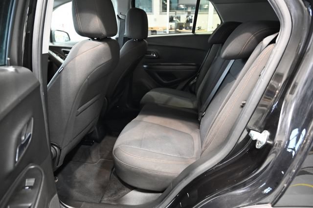 Used 2020 Chevrolet Trax LS w/ Tint and Cruise Package AWD/4WD image 11