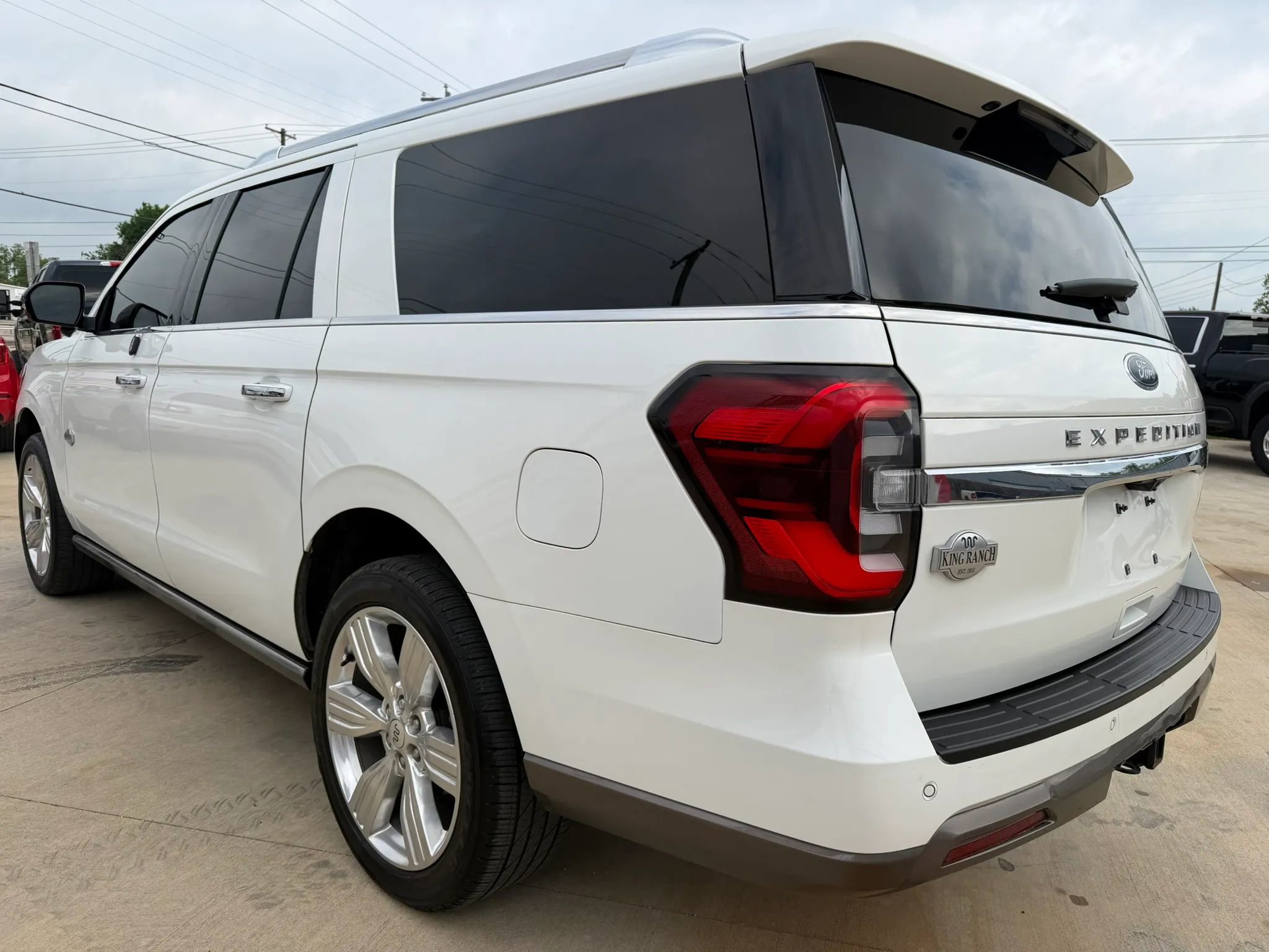 Used 2022 Ford Expedition Max King Ranch AWD/4WD image 5
