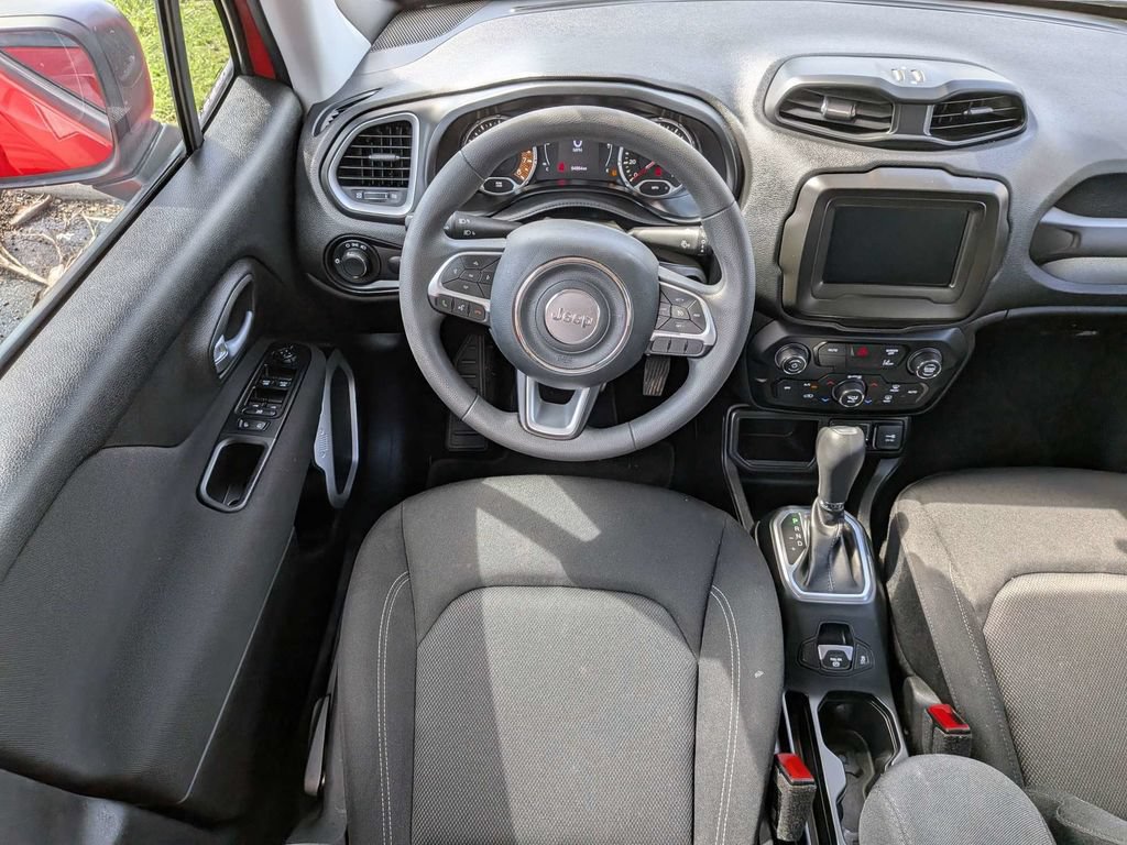Used 2021 Jeep Renegade Sport FWD image 14