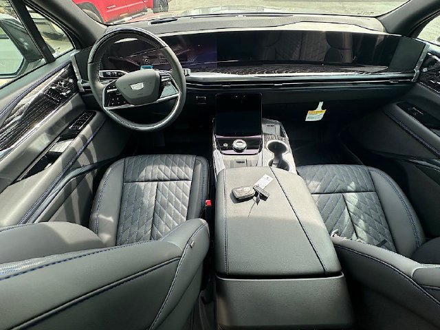 New 2026 Cadillac Escalade IQ Sport 1 w/ LPO, Floor Liner Package AWD/4WD image 18