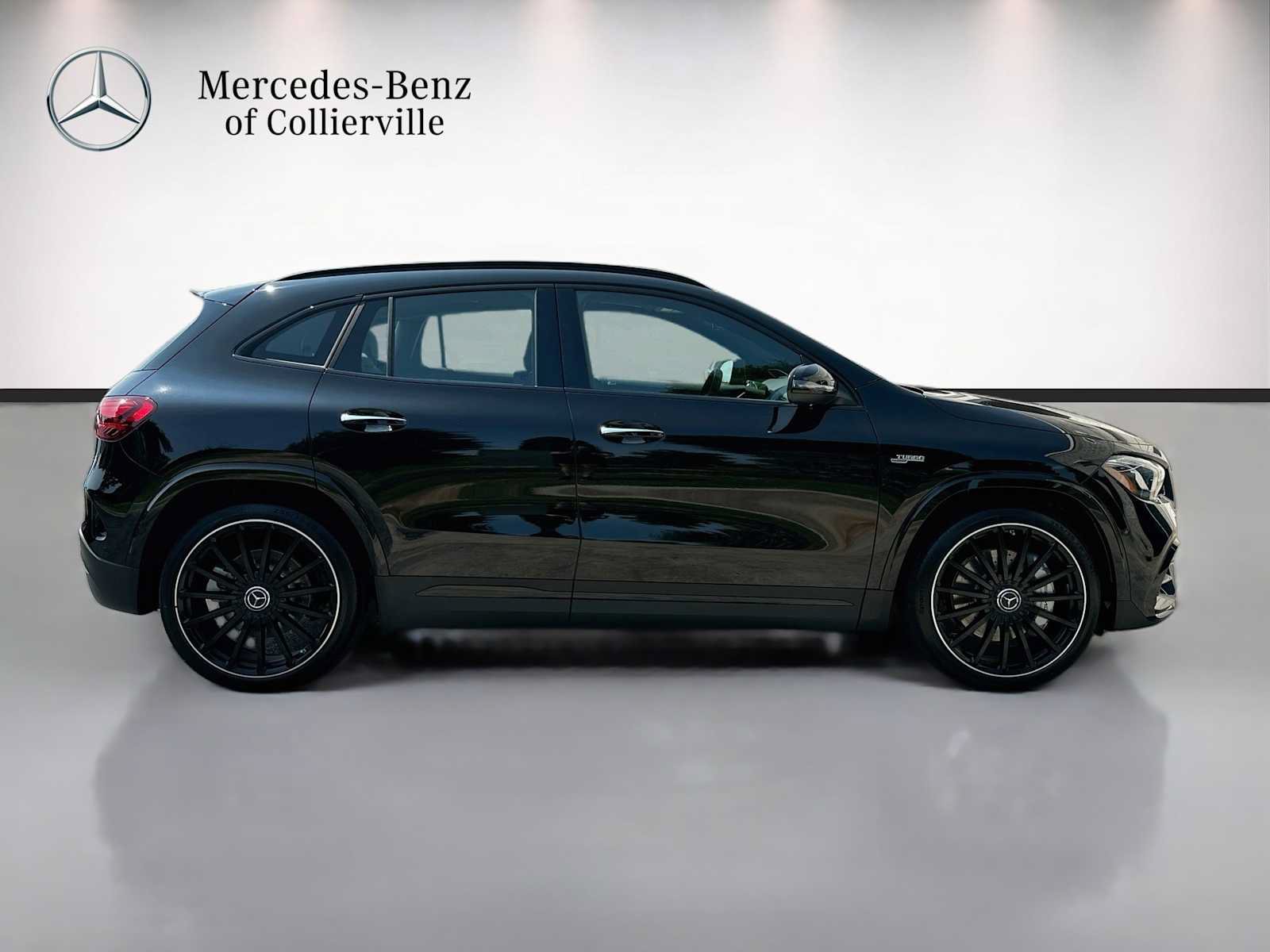 Used 2026 Mercedes-Benz GLA 35 AMG 4MATIC image 4
