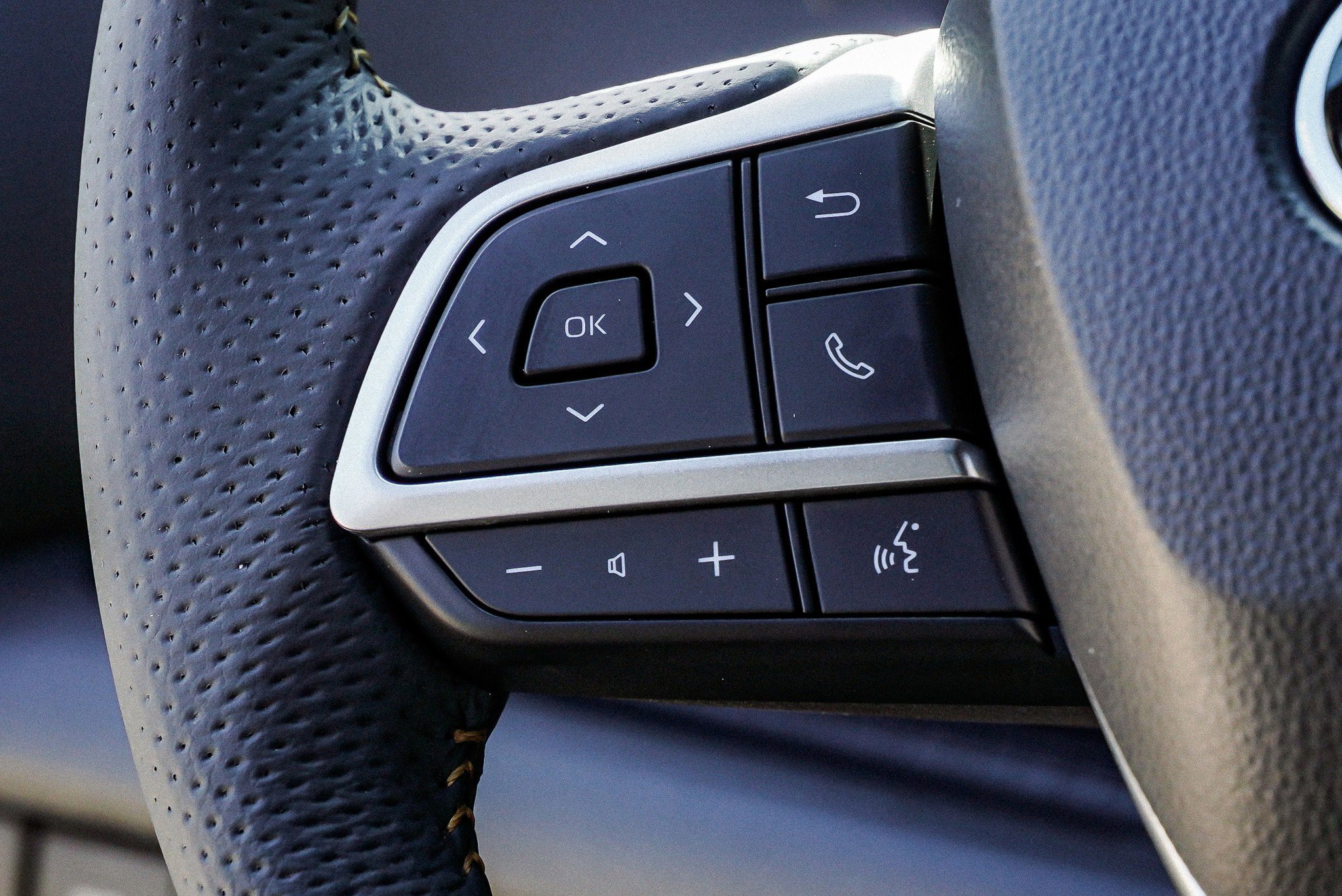 New 2026 Toyota Sienna XLE Woodland Edition AWD/4WD image 37