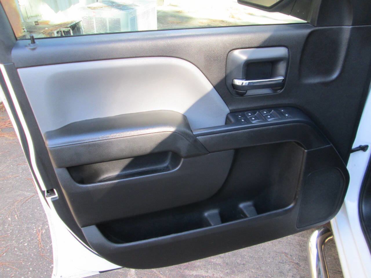 Used 2016 Chevrolet Silverado 1500 W/T w/ Trailering Package image 12