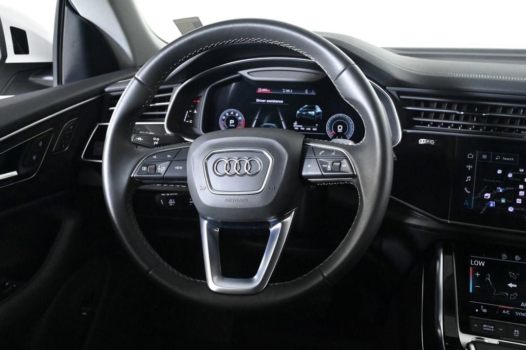 Used 2023 Audi Q8 Premium w/ Convenience Package AWD/4WD image 10