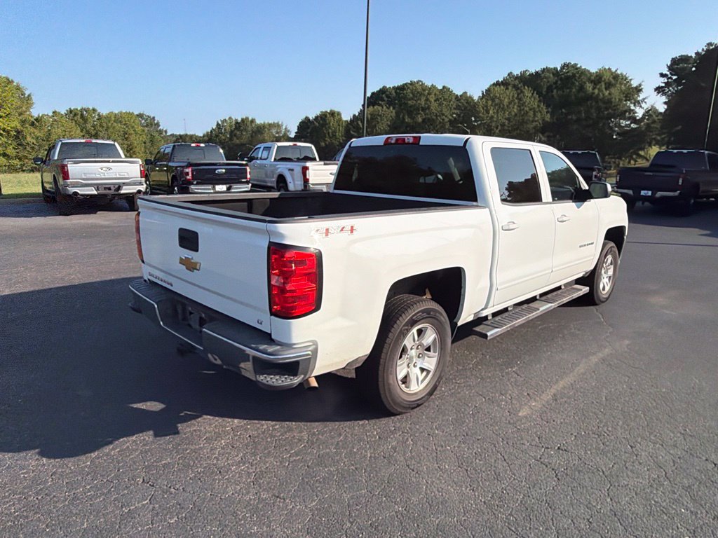 Used 2017 Chevrolet Silverado 1500 LT w/ Trailering Package AWD/4WD image 13