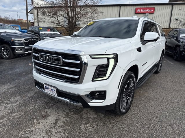 Used 2025 GMC Yukon XL Elevation image 7