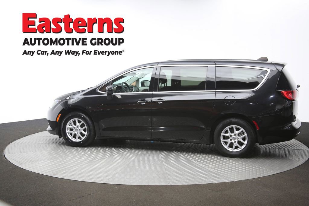 Used 2022 Chrysler Voyager LX FWD image 63