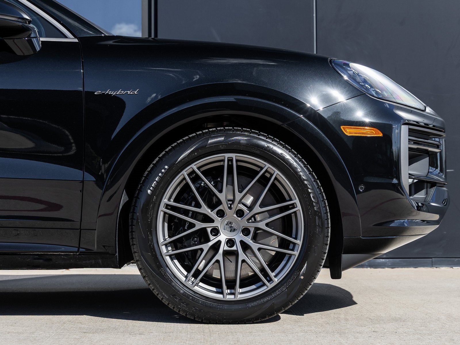 New 2026 Porsche Cayenne Turbo image 13