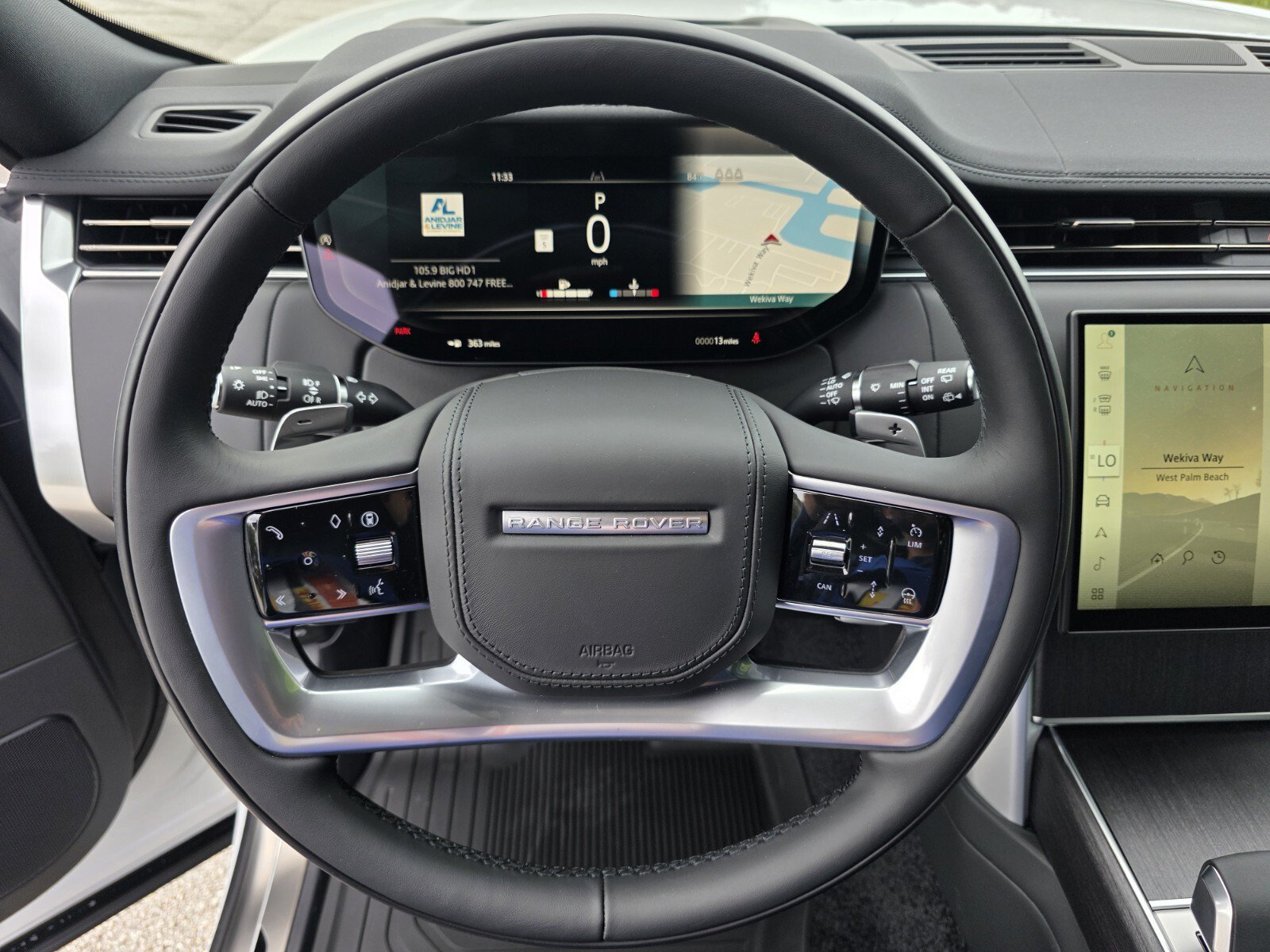 New 2027 Land Rover Range Rover SE AWD/4WD image 16
