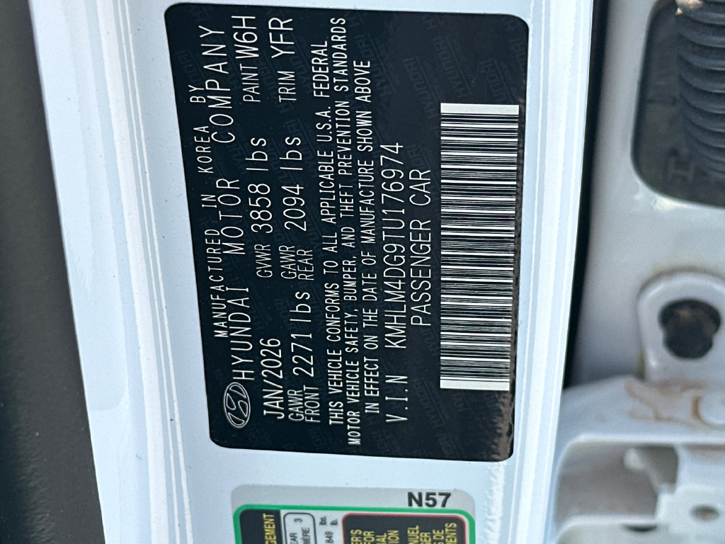 Certified 2026 Hyundai Elantra Sport FWD image 33