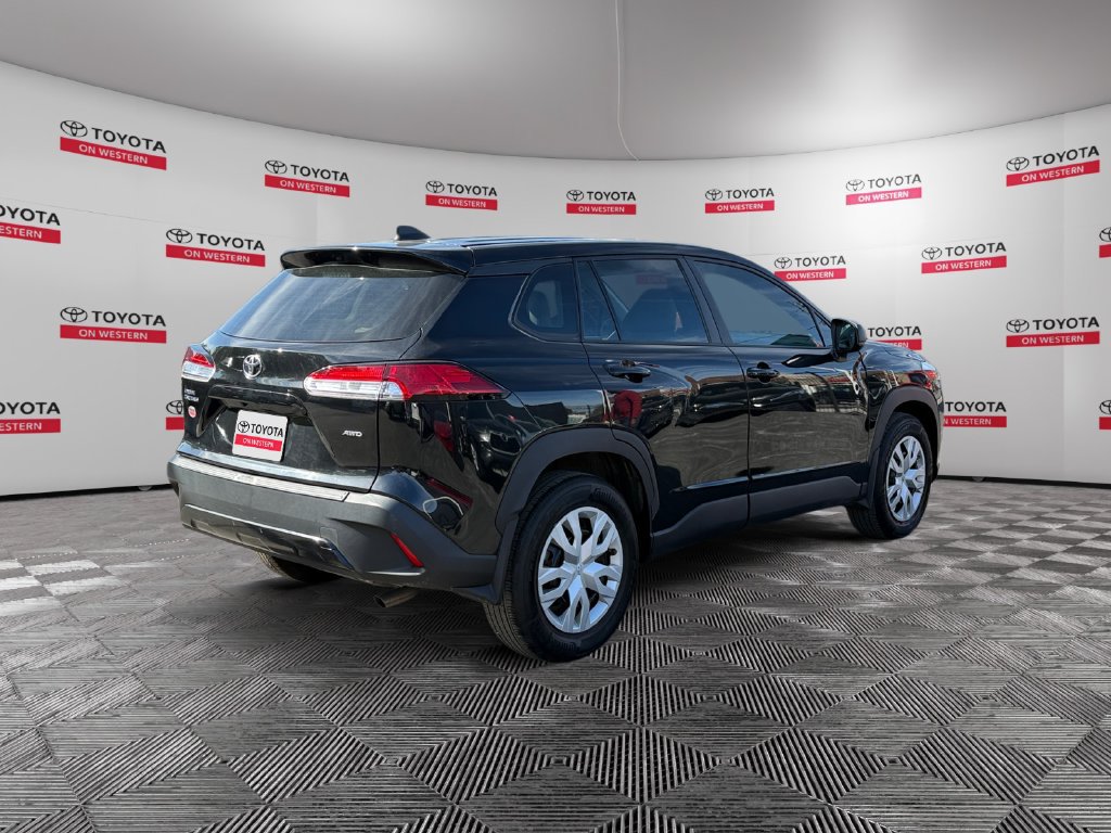 Certified 2023 Toyota Corolla Cross L AWD/4WD image 5