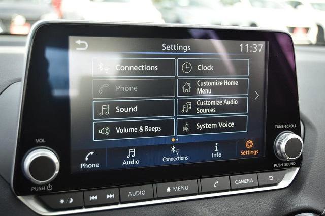 Used 2024 Nissan Sentra SV image 14