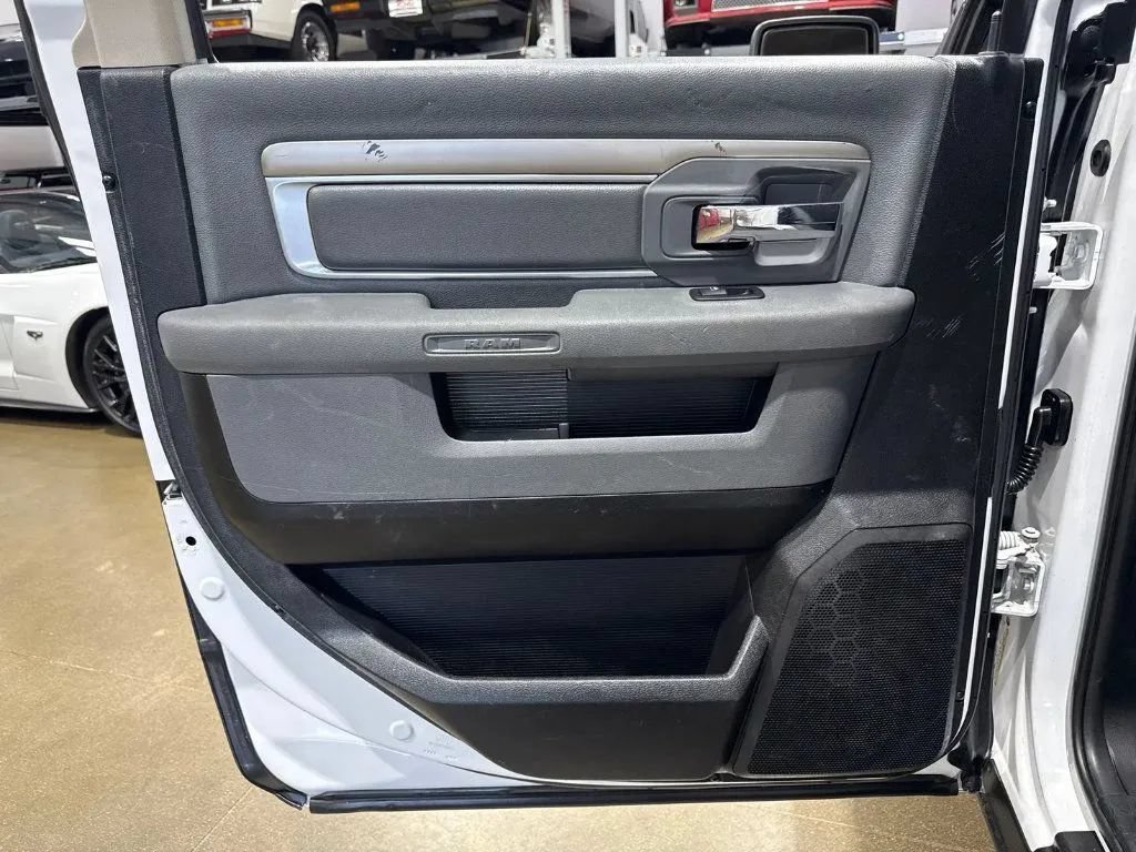 Used 2019 RAM 1500 Big Horn AWD/4WD image 19