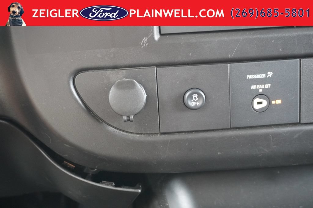 Used 2024 GMC Savana 2500 w/ Driver Convenience Package RWD image 16