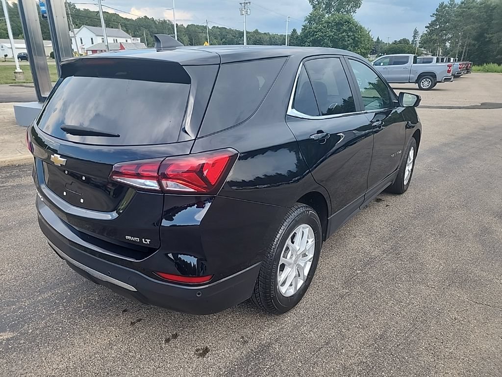 Used 2023 Chevrolet Equinox LT AWD/4WD image 7