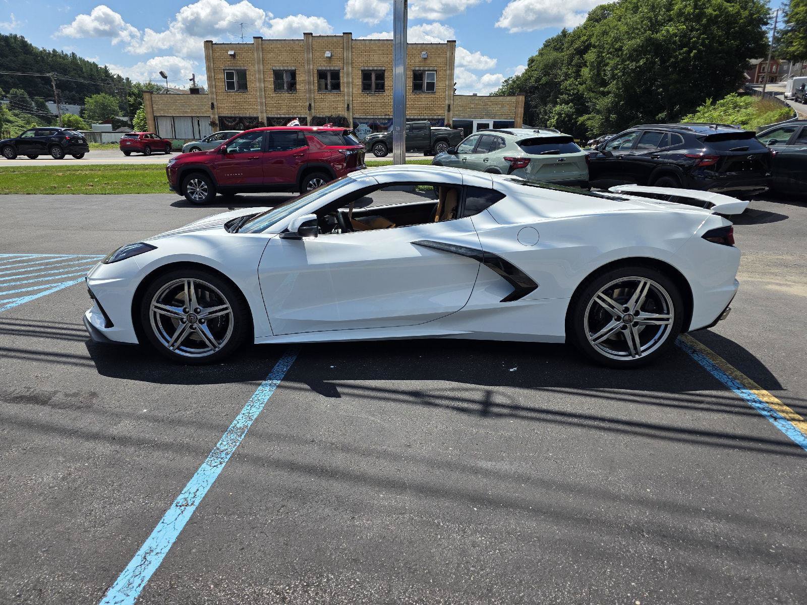New 2026 Chevrolet Corvette Stingray Preferred Cpe w/ Z51 Performance Package RWD image 25