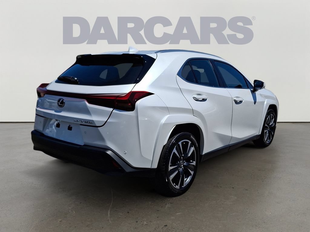 Used 2024 Lexus UX 250h AWD w/ Premium Package image 6