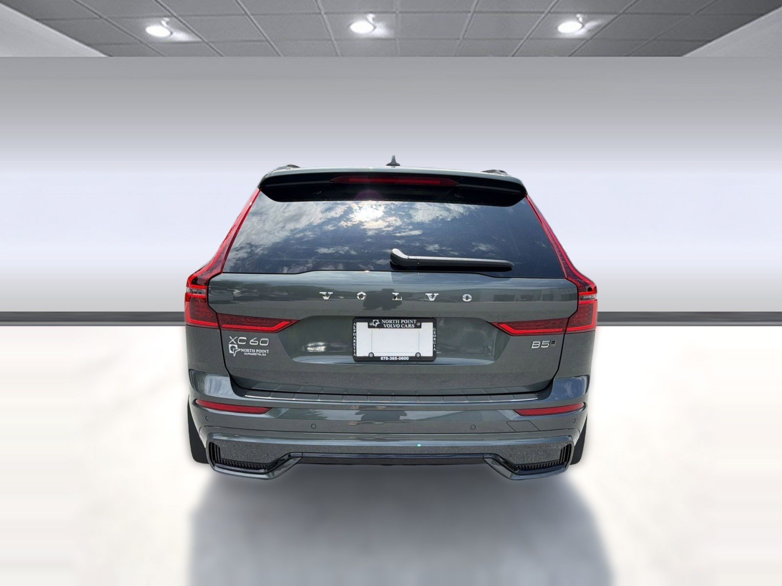 New 2026 Volvo XC60 B5 Plus w/ Protection Package Premier AWD/4WD image 10