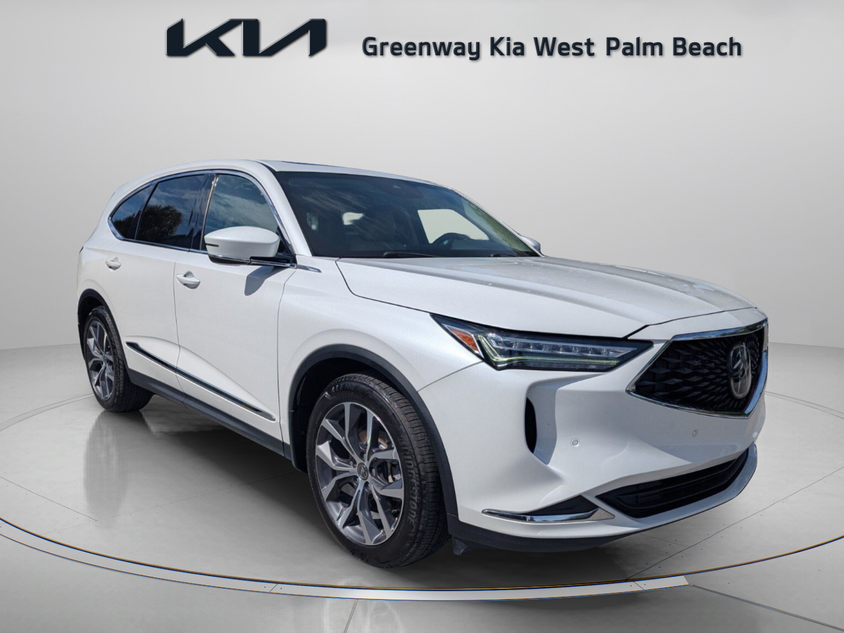 Used 2022 Acura MDX w/ Technology Package