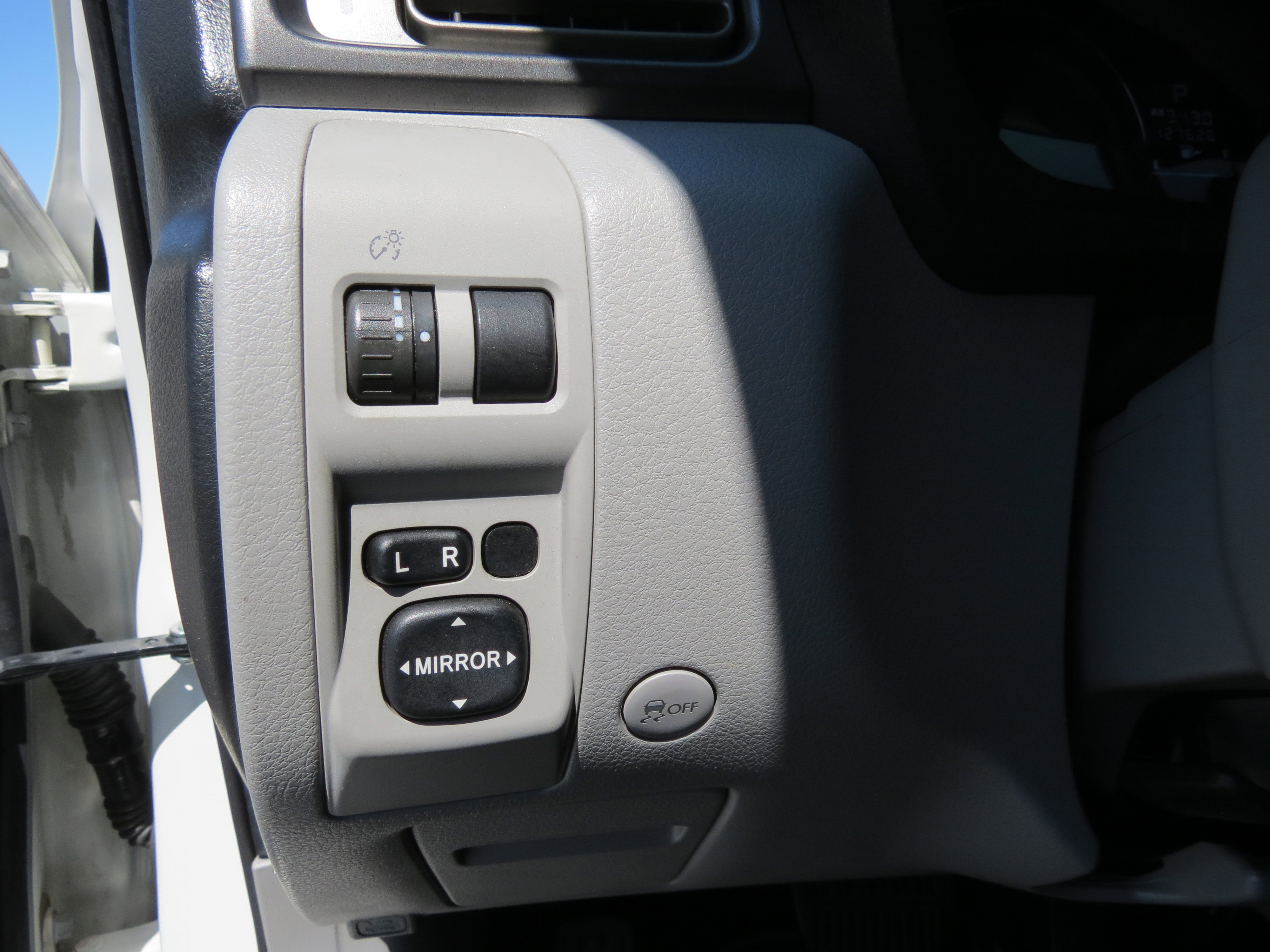 Used 2013 Subaru Forester 2.5X Touring AWD/4WD image 18