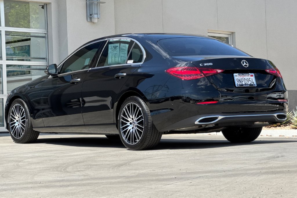 Used 2024 Mercedes-Benz C 300 Sedan image 7