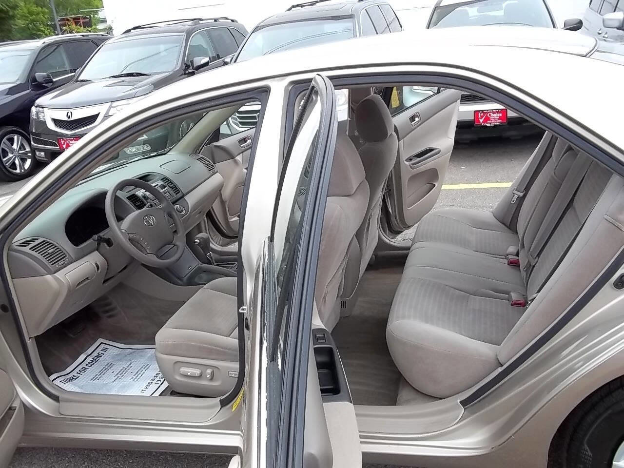 Used 2006 Toyota Camry LE FWD image 3