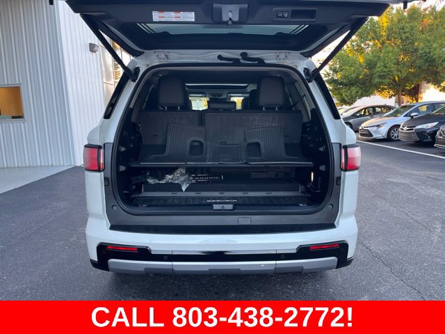 Used 2024 Toyota Sequoia Limited AWD/4WD image 37