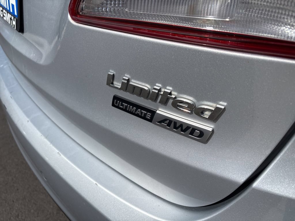 Used 2017 Hyundai Santa Fe Limited AWD/4WD image 17