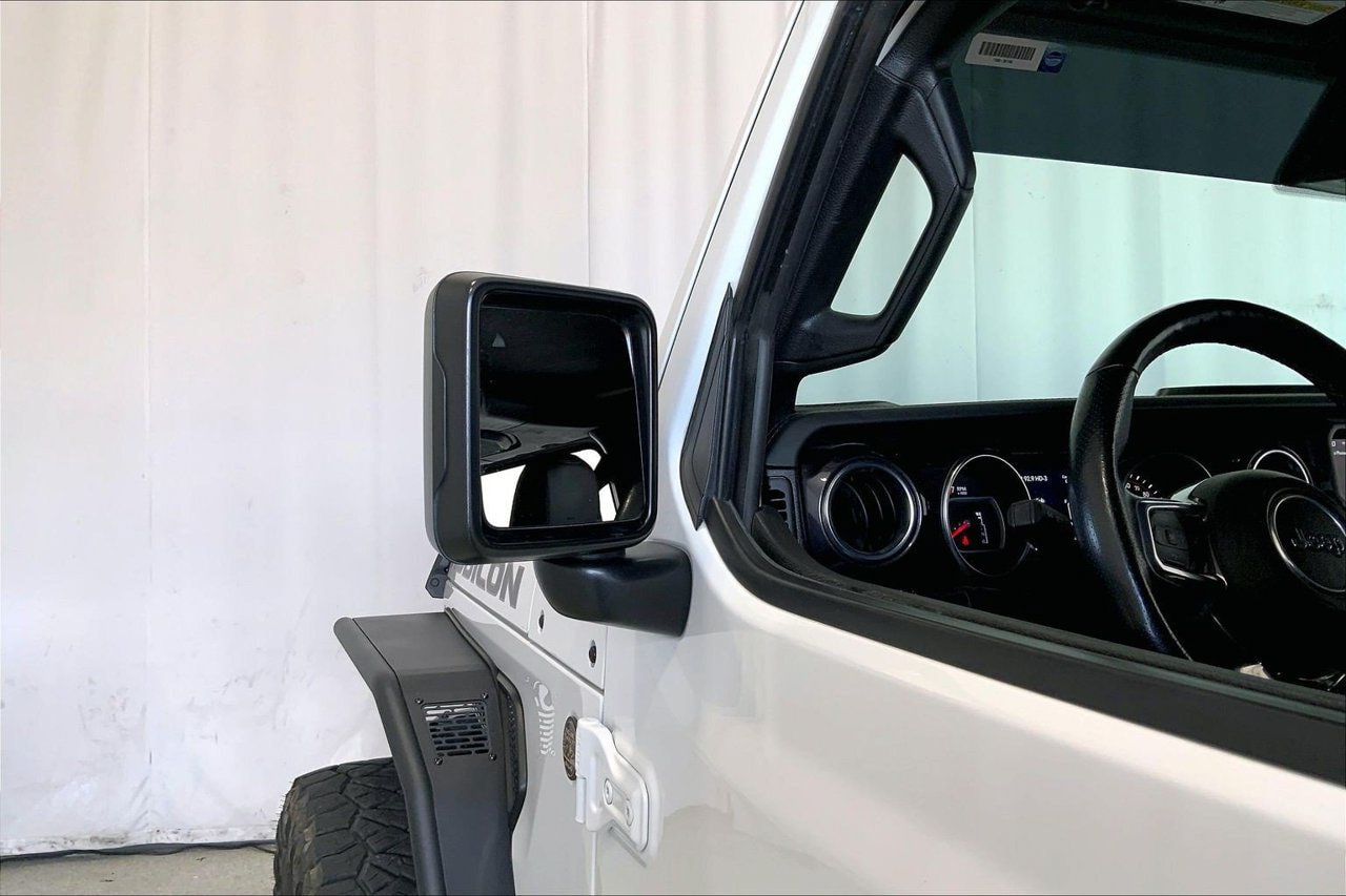 Used 2021 Jeep Wrangler Unlimited Rubicon w/ Trailer Tow Package AWD/4WD image 10
