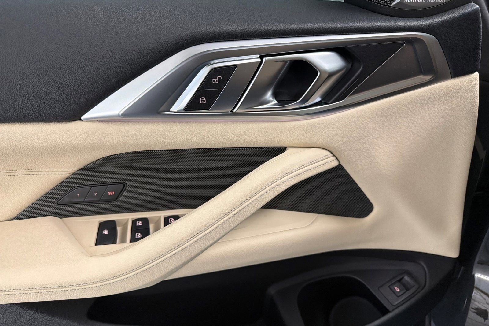 New 2026 BMW 430i Convertible w/ Parking Assistance Package image 13