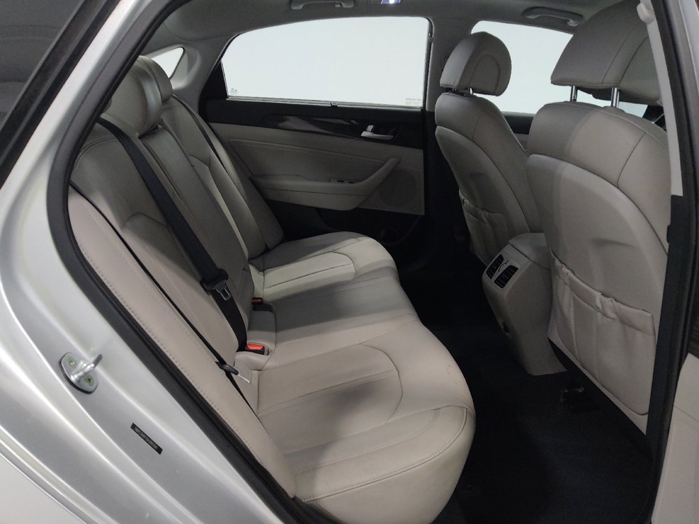Used 2016 Hyundai Sonata Limited w/ Option Group 04 image 19