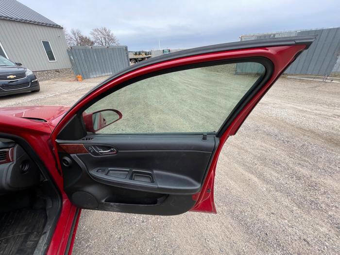 Used 2008 Chevrolet Impala LT image 30