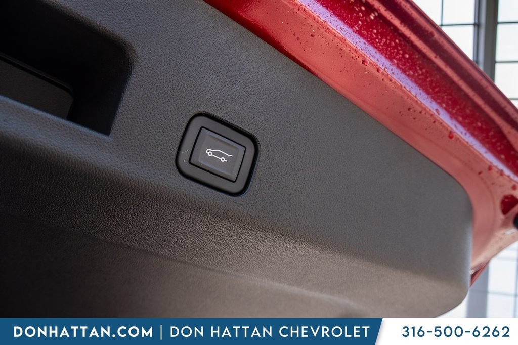 New 2026 Chevrolet Traverse LT w/ Midnight/Sport Edition AWD/4WD image 35