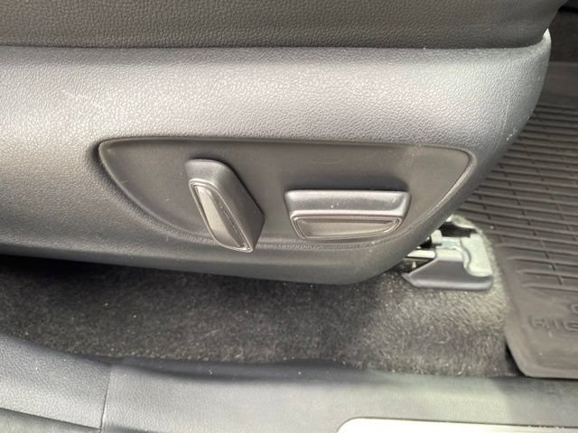 Certified 2024 Toyota Grand Highlander AWD image 21