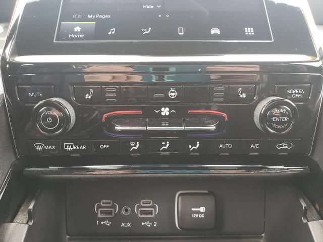 Used 2023 Jeep Grand Cherokee L Laredo AWD/4WD image 22