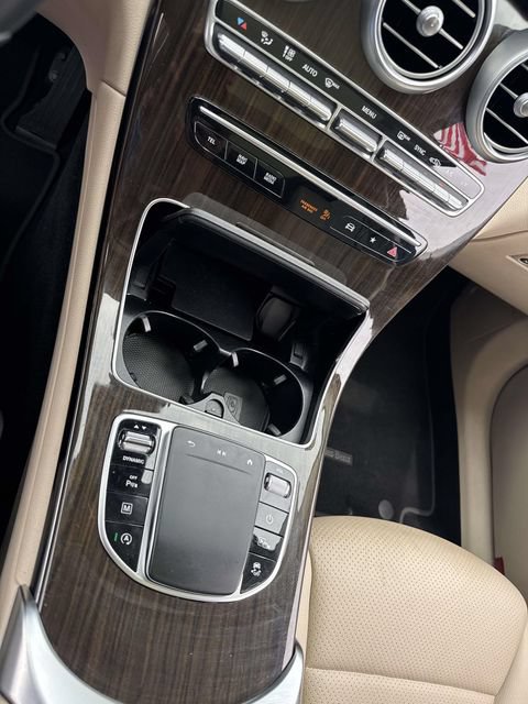 Used 2022 Mercedes-Benz GLC 300 image 25