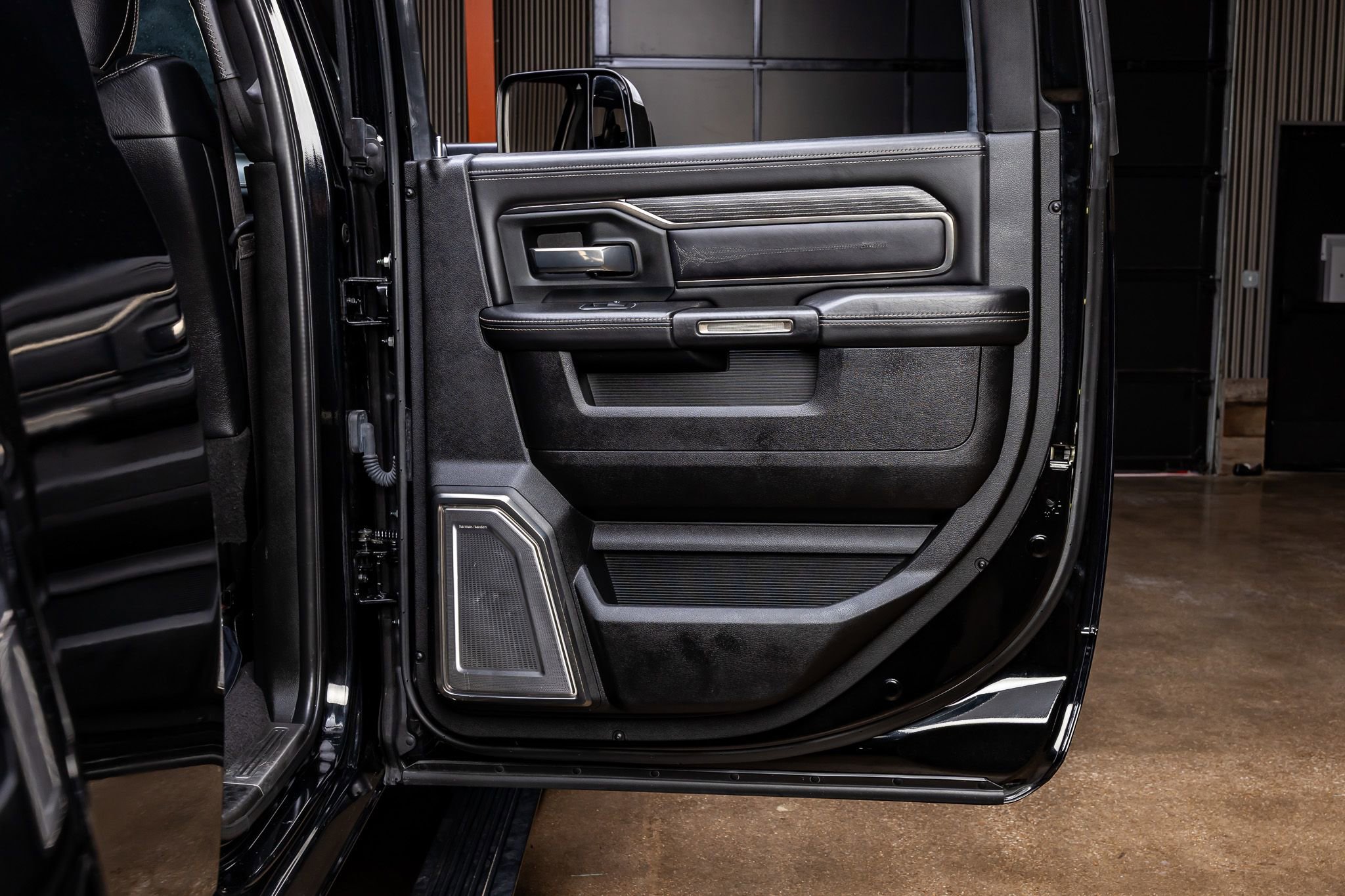 Used 2021 RAM 3500 Limited image 38